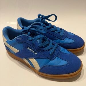 Reebok size 8